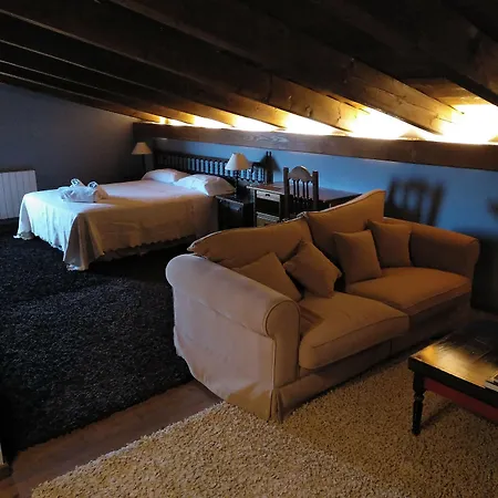 La Del Canal Villanueva de San Mancio