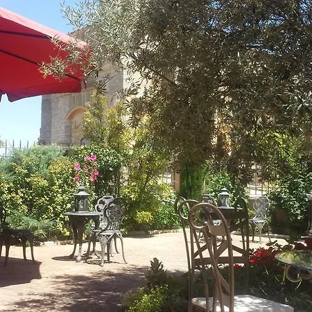 La Del Canal 5* Villanueva de San Mancio