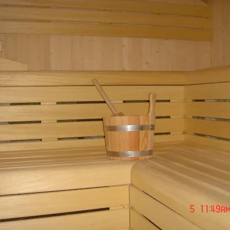 La Del Canal 5* Villanueva de San Mancio