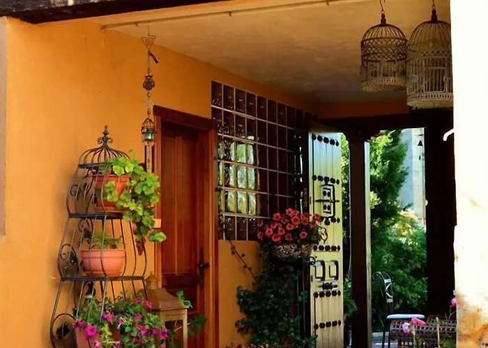 La Del Canal 5* Villanueva de San Mancio