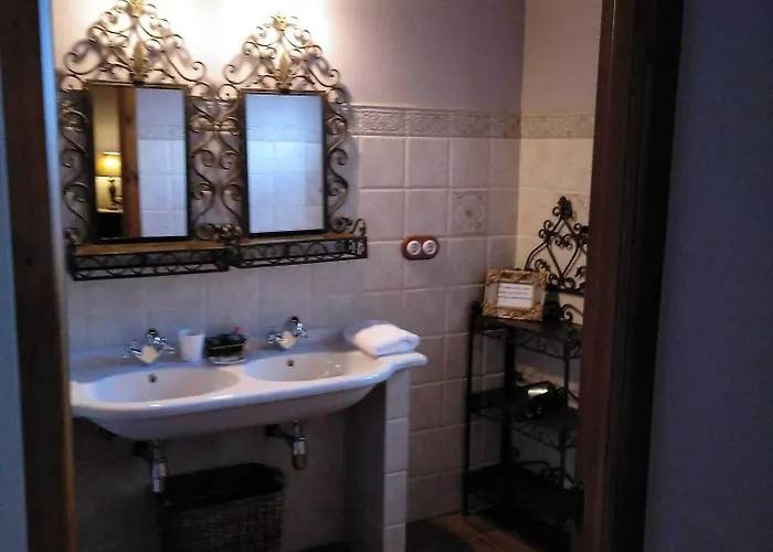 호텔 La Del Canal 5*