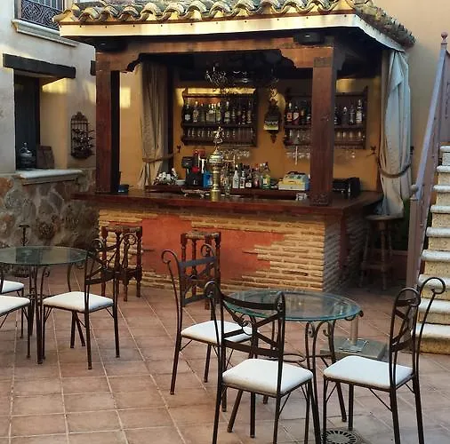 La Del Canal 5* Villanueva de San Mancio