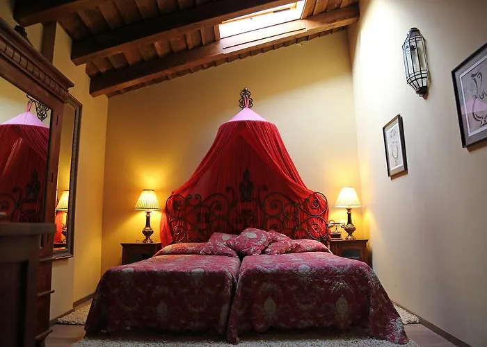 호텔 La Del Canal 5*