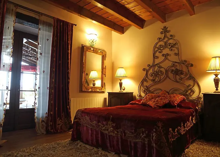 La Del Canal 5* Villanueva de San Mancio